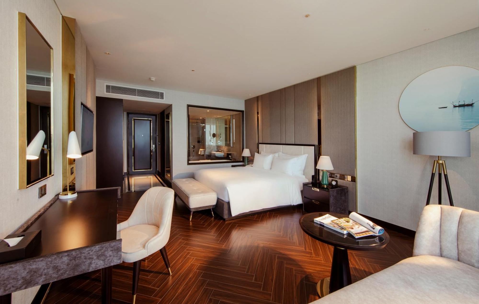 Radisson Blu Ha Long Bay Hotel Exterior photo