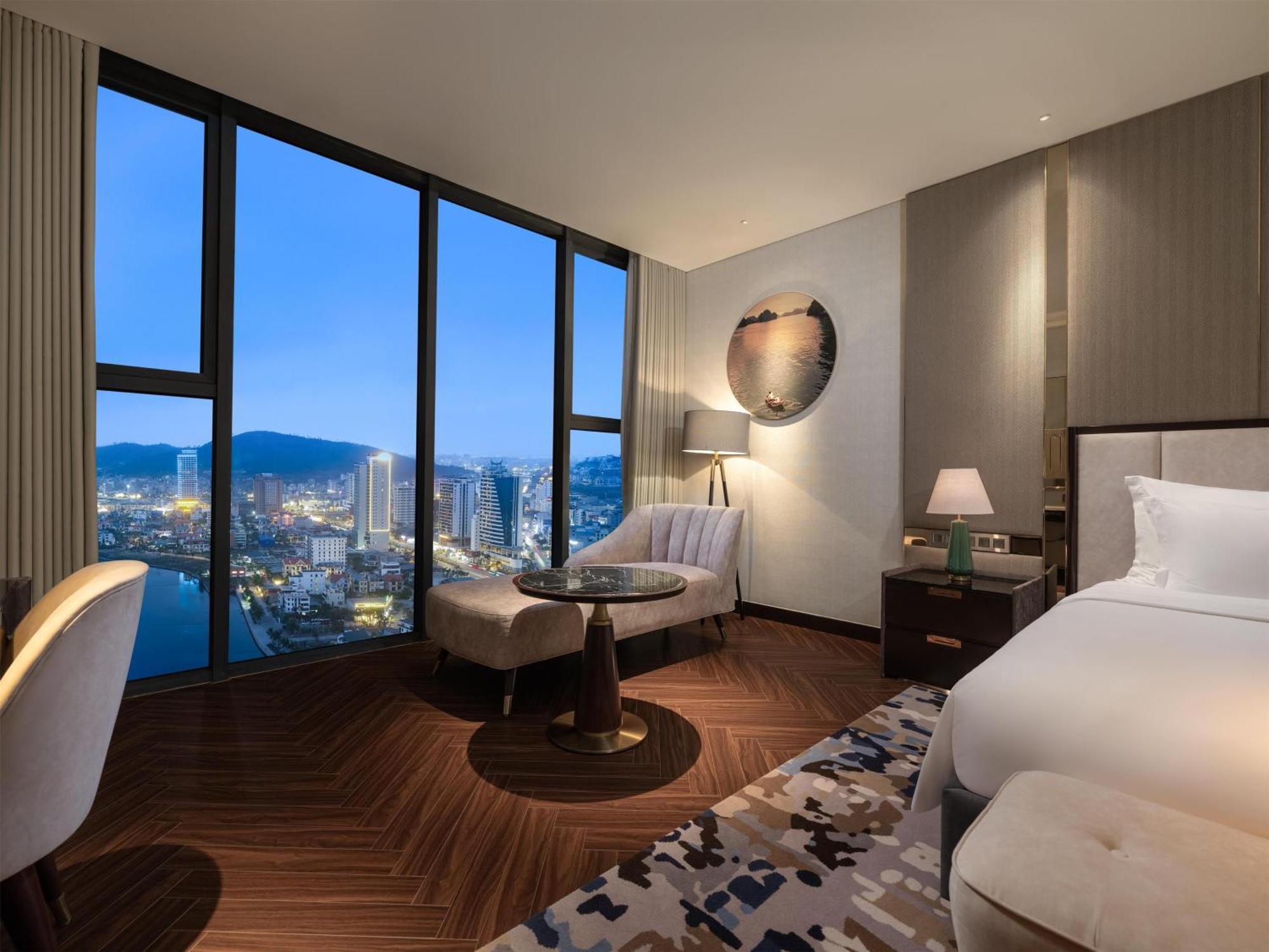 Radisson Blu Ha Long Bay Hotel Exterior photo